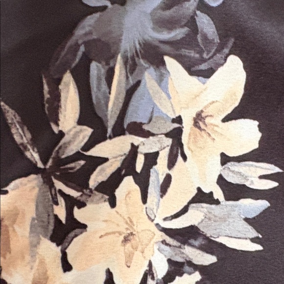 FLX Women's Floral Black Leggings - Picture 3 of 5